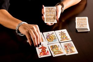 how do tarot cards work